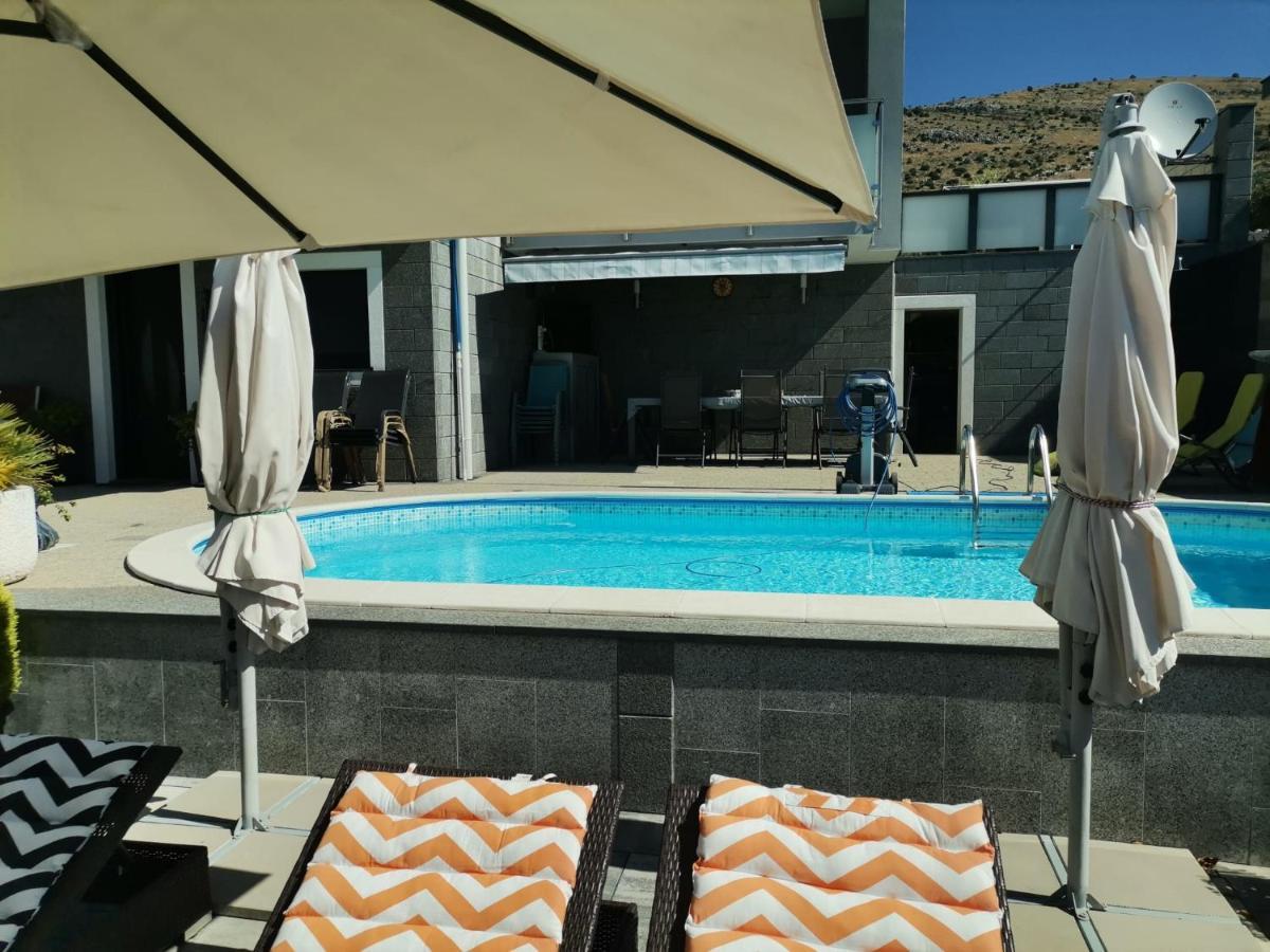 Apartment Ruza - Pool Donji Seget Exteriér fotografie