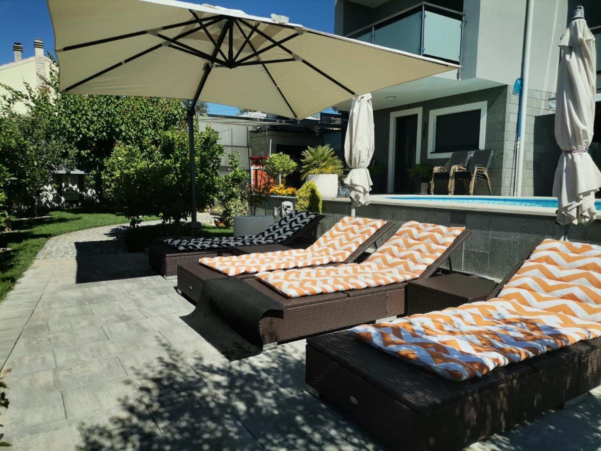 Apartment Ruza - Pool Donji Seget Exteriér fotografie