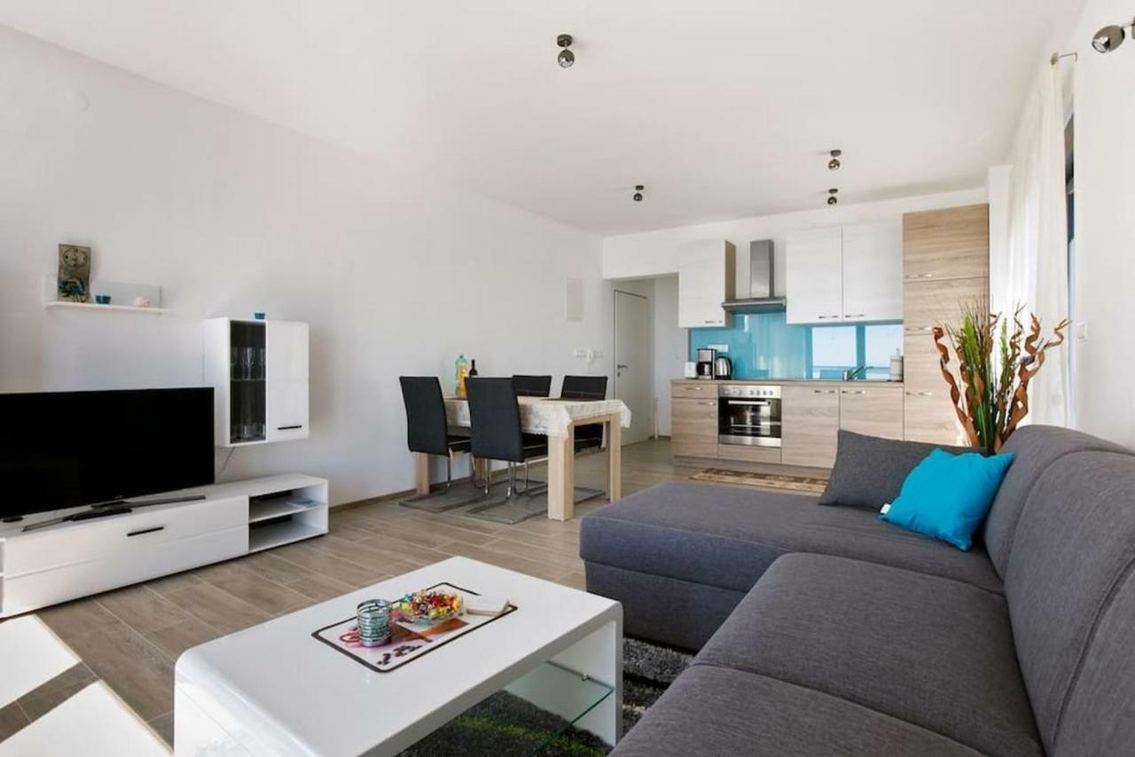 Apartment Ruza - Pool Donji Seget Exteriér fotografie