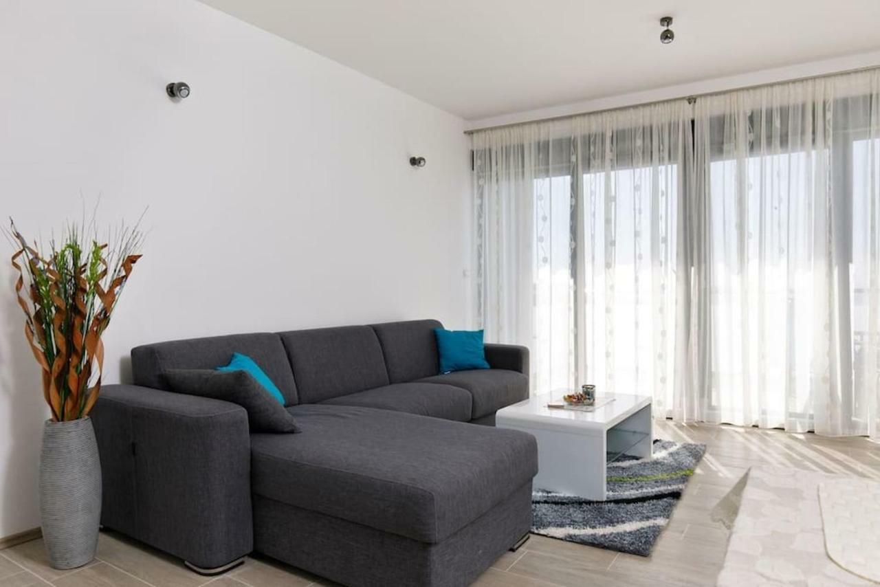 Apartment Ruza - Pool Donji Seget Exteriér fotografie